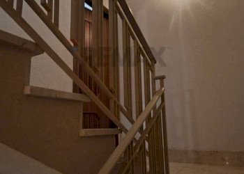 Scale - Casa indipendente VIA CIELO D'ALCAMO
 
49, Gibellina - foto 66