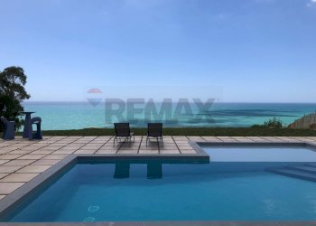 Piscina - Villa via Enea
 
snc, Sciacca - foto 8