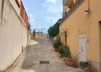 Edificio all\'aperto - Box Via Carmelo Giarrizzo
 
6/A, Palermo - foto 3