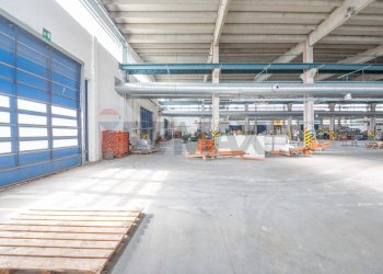 Parcheggio - Capannone C.DA CANCELLI
 
SNC, Castilenti - foto 12