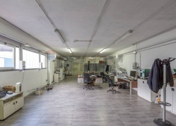 Palestra - Capannone C.DA CANCELLI
 
SNC, Castilenti - foto 34