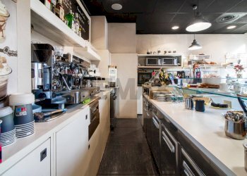 Cucina - Cafeteria - Cold Bar Piazza Quattro Novembre
 
1, Milano - photo 2