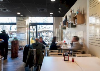 Non correlato - Cafeteria - Cold Bar Piazza Quattro Novembre
 
1, Milano - photo 4