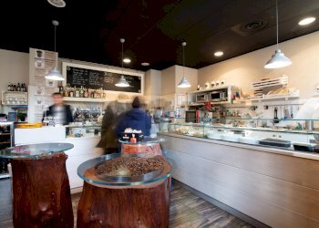 Cucina - Cafeteria - Cold Bar Piazza Quattro Novembre
 
1, Milano - photo 5