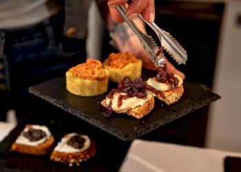 Dettagli - Cafeteria - Cold Bar Piazza Quattro Novembre
 
1, Milano - photo 21