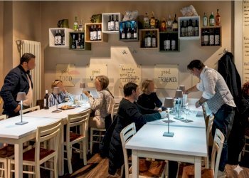 Non correlato - Cafeteria - Cold Bar Piazza Quattro Novembre
 
1, Milano - photo 26