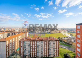 Edificio all\'aperto - Three-room apartment Milano - photo 2
