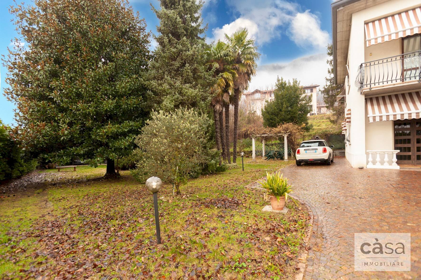 Foto 2 - Villa VIA PORRO
 
221, Induno Olona - foto 2