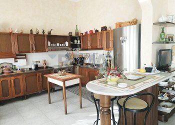 Cucina - Appartamento Via Giosuè Carducci
 
8, Torchiarolo - foto 3