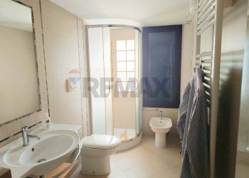 Bagno - Appartamento Via Giosuè Carducci
 
8, Torchiarolo - foto 15