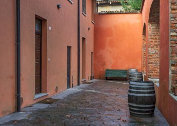 Foto 2 - Villa Vittorio Emanuele II
 
6/8, Peschiera Borromeo - foto 2