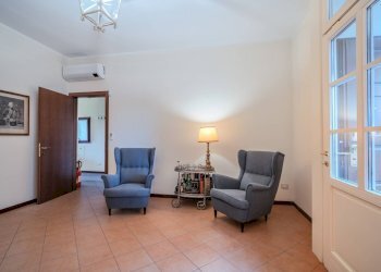 Foto 5 - Villa Vittorio Emanuele II
 
6/8, Peschiera Borromeo - foto 5