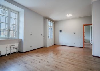 Foto 9 - Villa Vittorio Emanuele II
 
6/8, Peschiera Borromeo - foto 9