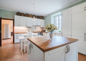 Foto 10 - Villa Vittorio Emanuele II
 
6/8, Peschiera Borromeo - foto 10