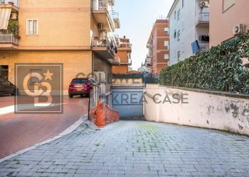 Foto 2 - Box Via di Morena
 
80, Ciampino - foto 2