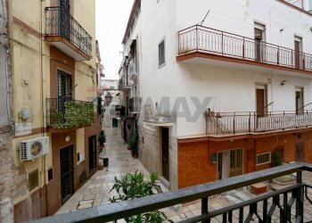 Edificio all\'aperto - Casa indipendente Largo San Vito
 
2, Triggiano - foto 6