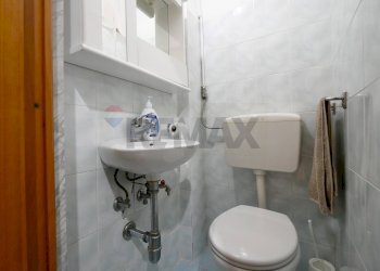 Bagno - Casa indipendente Largo San Vito
 
2, Triggiano - foto 8