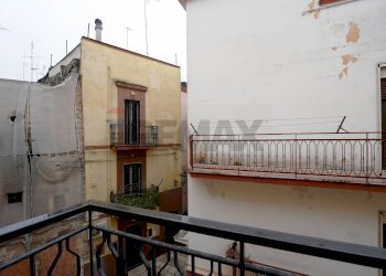 Balcone - Casa indipendente Largo San Vito
 
2, Triggiano - foto 12