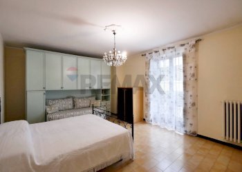 Camera / camera da letto - Casa indipendente Largo San Vito
 
2, Triggiano - foto 13