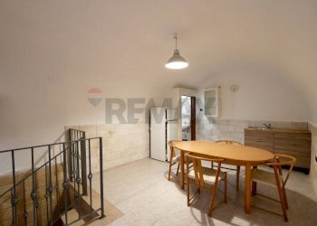 Sala da pranzo - Casa indipendente Largo San Vito
 
2, Triggiano - foto 21