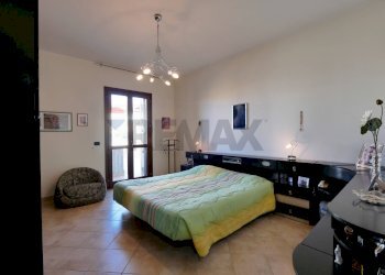 Camera / camera da letto - Casa semi indipendente Piazzetta Antonio Tondo
 
3, Lequile - foto 9