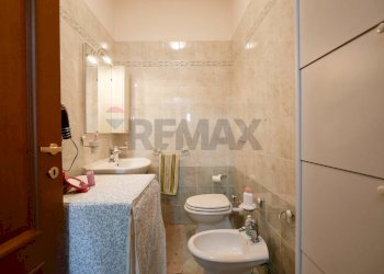 Bagno - Casa semi indipendente Piazzetta Antonio Tondo
 
3, Lequile - foto 12