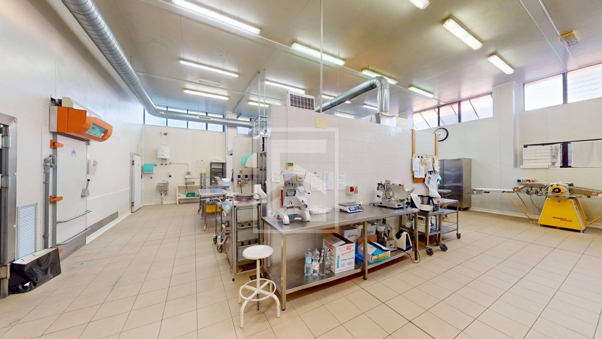 Foto 3 - Commercial Activity VIA NAZIONALE
64B, Puegnago sul Garda - photo 3