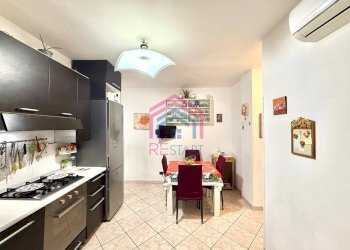 Foto 2 - Trilocale via amalfi
 
52, Pomezia - foto 2