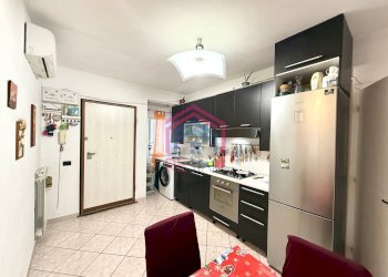 Foto 4 - Trilocale via amalfi
 
52, Pomezia - foto 4