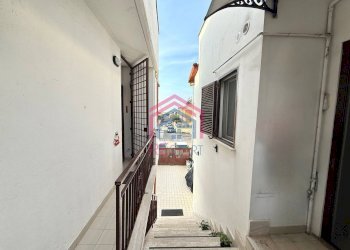 Foto 23 - Trilocale via amalfi
 
52, Pomezia - foto 23