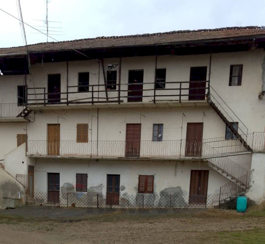 Edificio all\'aperto - Rustic Cascina Vallazza, Borgomanero - photo 1