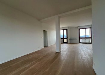 Foto 4 - Quadrilocale Via Rainoldi
 
23, Varese - foto 4