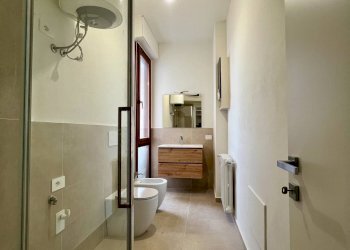 Foto 13 - Quadrilocale Via Rainoldi
 
23, Varese - foto 13