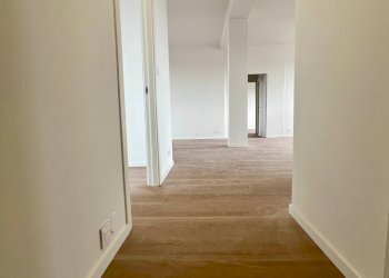 Foto 23 - Quadrilocale Via Rainoldi
 
23, Varese - foto 23