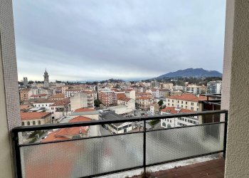 Foto 25 - Quadrilocale Via Rainoldi
 
23, Varese - foto 25