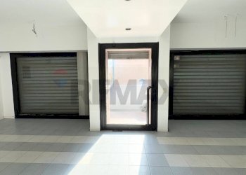 Hall / corridoio - Four-room apartment Serramanna - photo 6