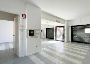 Ricezione / Lobby - Four-room apartment Serramanna - photo 8