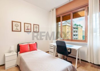 Camera / camera da letto - Trilocale via Cipro
 
88, Brescia - foto 23