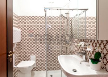 Bagno - Trilocale via Cipro
 
88, Brescia - foto 25