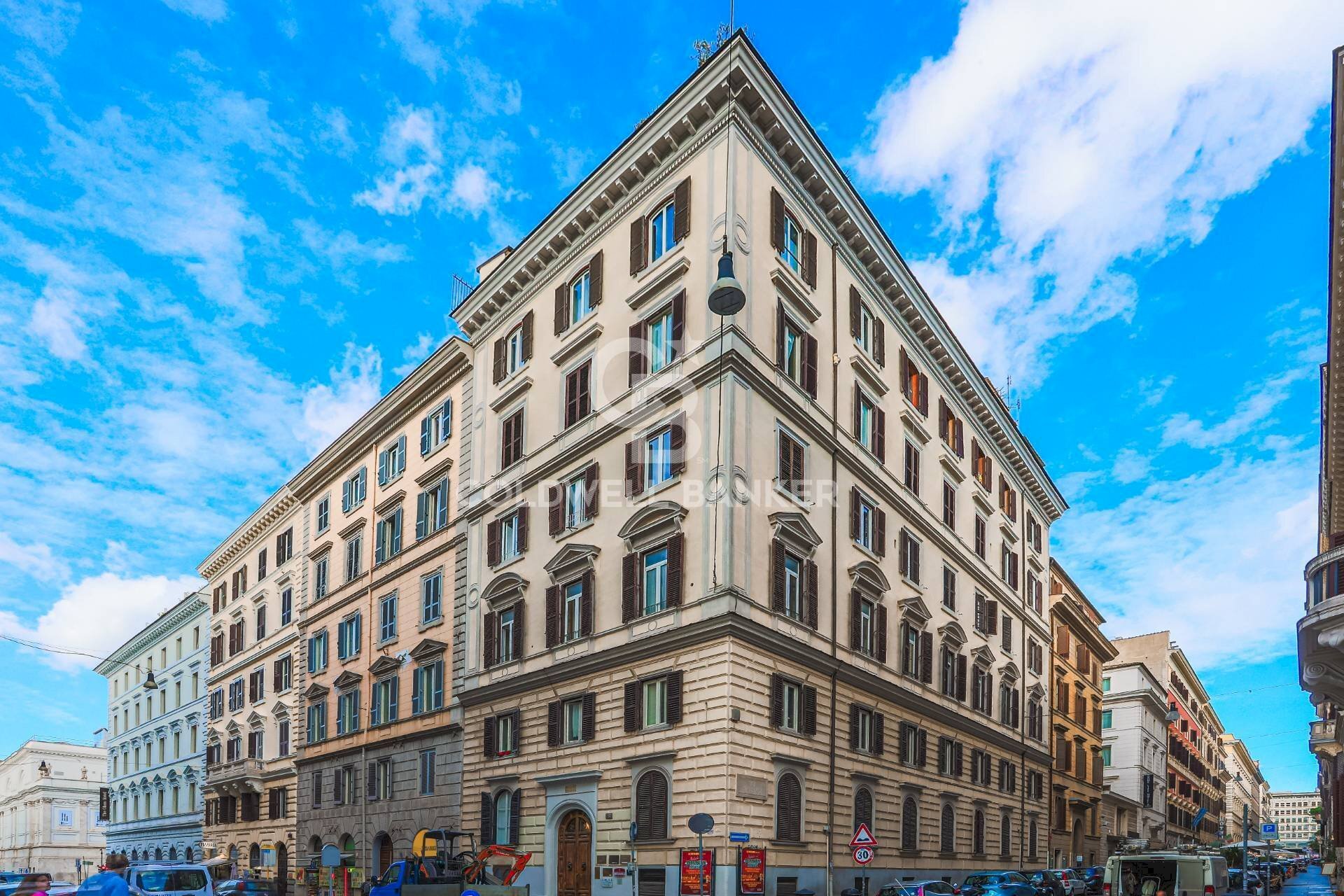 Foto 1 - Quadrilocale Via Milano, Roma - foto 1