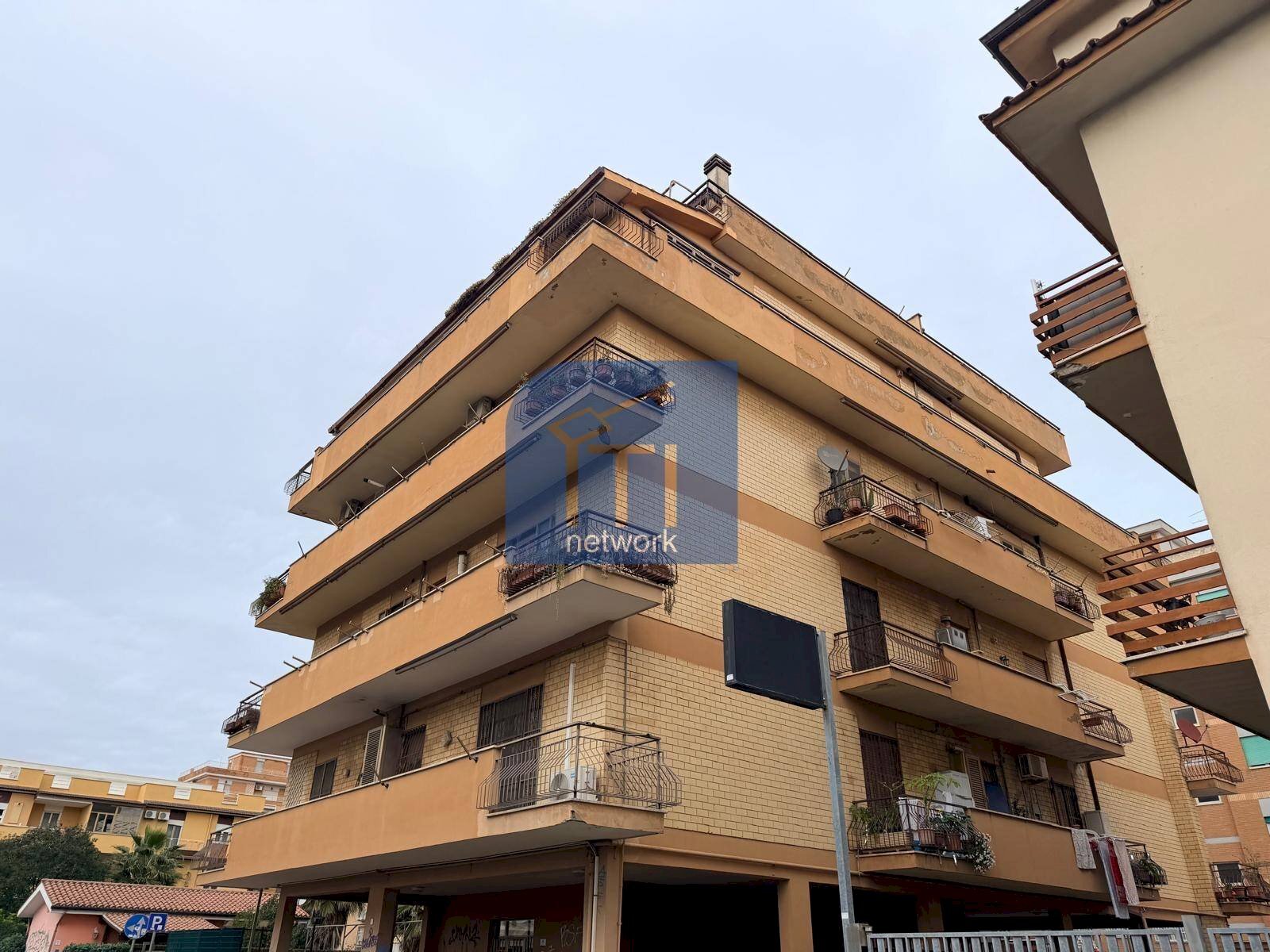 Foto 1 - Trilocale Largo Columella, Pomezia - foto 1