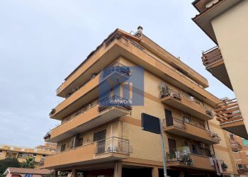 Foto 1 - Trilocale Largo Columella, Pomezia - foto 1