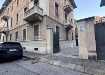 Facciata - Stable - Palace via Pinasca, 12, Torino (neighborhood Campidoglio) - photo 26