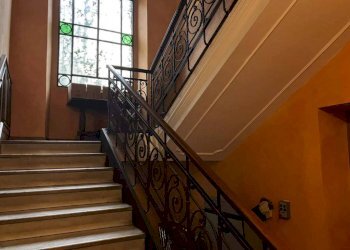 Interno palazzo - Stable - Palace via Pinasca, 12, Torino (neighborhood Campidoglio) - photo 28