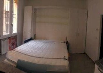 Camera da letto - Monolocale via Mascarella, 80, Bologna (zona Irnerio) - foto 9