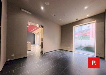 Foto 11 - Commercial Premises via san carlo, Caserta - photo 11