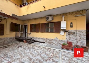 Foto 2 - Casa indipendente vicolo Della Ratta, Caserta - foto 2