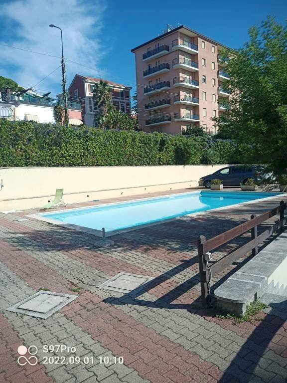 Piscina - Two-room apartment strada Tiro a Volo, 2, Sanremo - photo 3