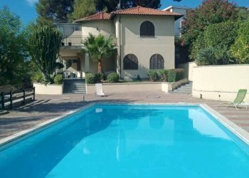 Piscina - Bilocale strada Tiro a Volo, 2, Sanremo - foto 1