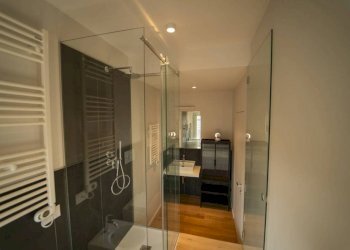 Bagno - Monolocale via San Francesco di Paola, 3, Torino (zona Centro) - foto 11